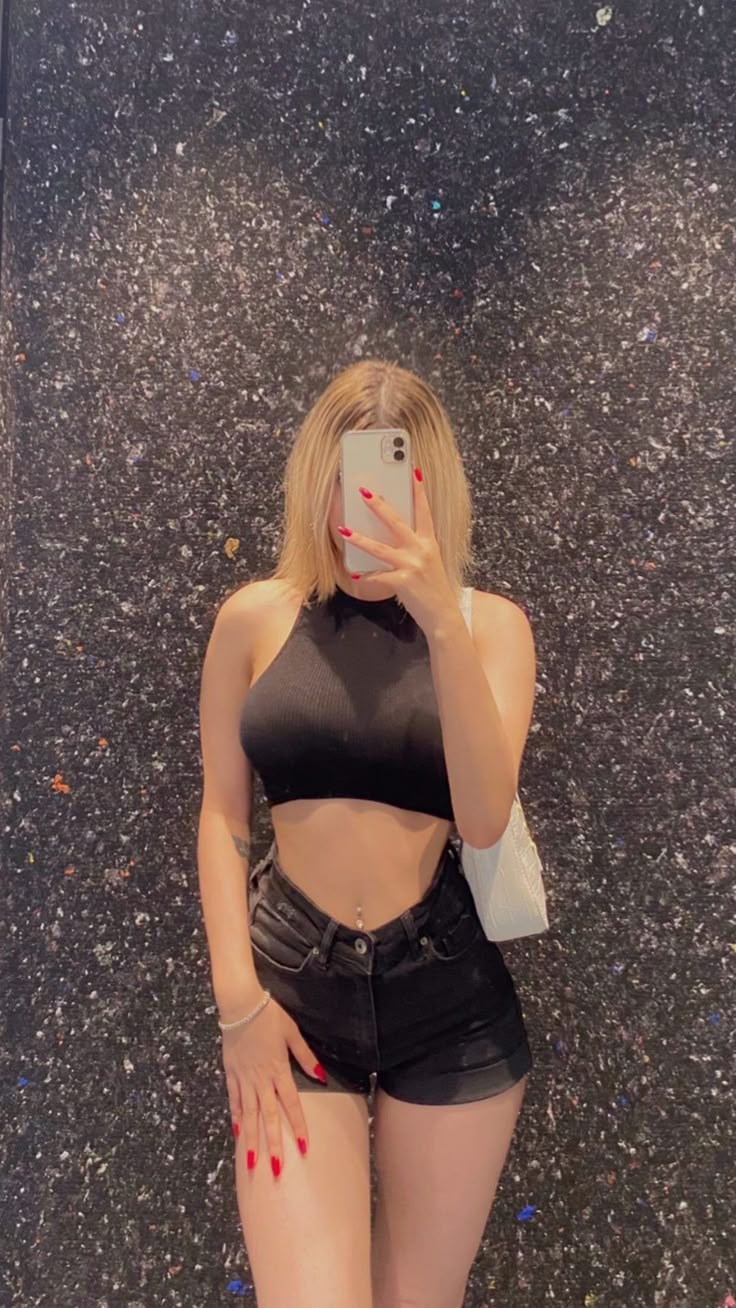 Bebikooo - İzmir VIP Escort Bayan